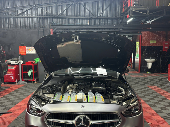 Thay Nhớt Mercedes AMG | Bảo Dưỡng Chuẩn Hãng – Hiệu Suất Tối Đa